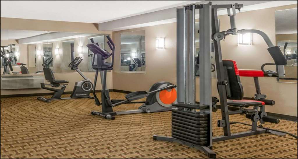 Surestay Plus Hotel By Best Western Lubbock Medical Center Удобства фото